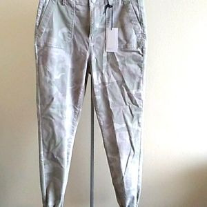 NWT For the Republic Denim Cargo Pants (8)